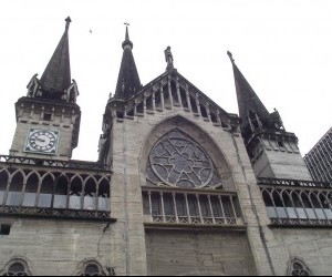 Catedral Basílica de Manizales. Fuente: Flickr.com Por: medea_material